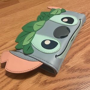 Loungefly hula stick wallet